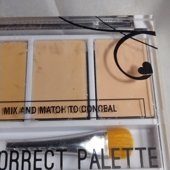 Hard candy number 941 light medium new sheer envy conceal and correct palette - Picture 5 of 9